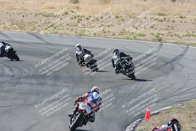 media/Apr-20-2025-AHRMA (Sun) [[393a79c373]]/Race/Group 11 early race/Turn 4b/